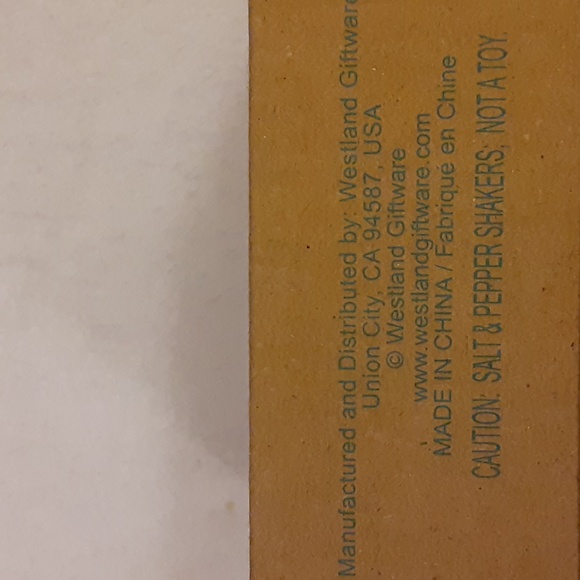 Westland Giftware Kissing Bride/Groom salt/pepper shakers white/black New in Box - Picture 8 of 14